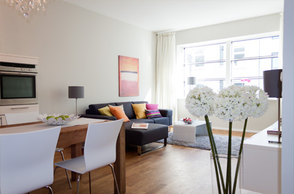 Wohnzimmer / Küche Wohnzimmer / Küche